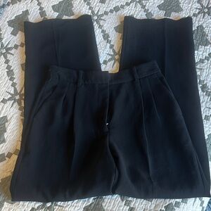 The Effortless Pant size 6